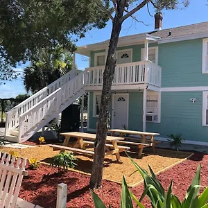 pets-ok-steps-to-ocean-center-walk-to-beach.thedaytonabeachhotels.com/